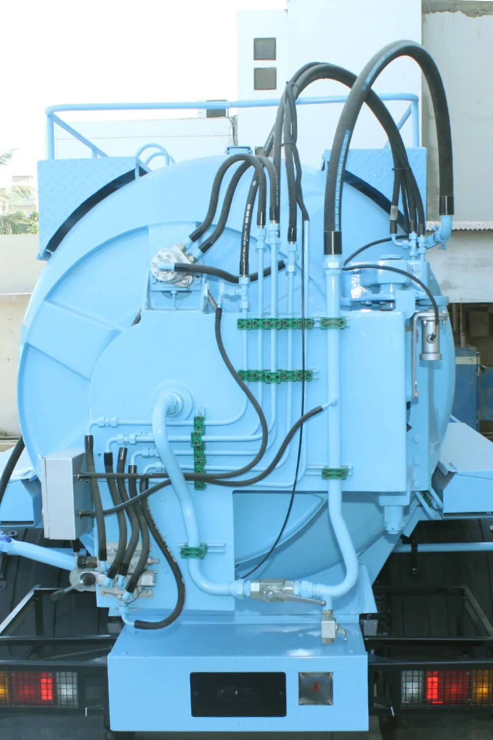 MJV water tank access